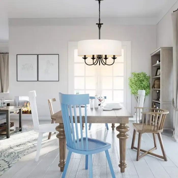 Plafonnier suspendu E14 au design moderne
