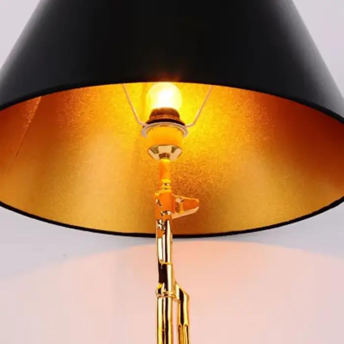 Design créatif AK47 lampadaire LED