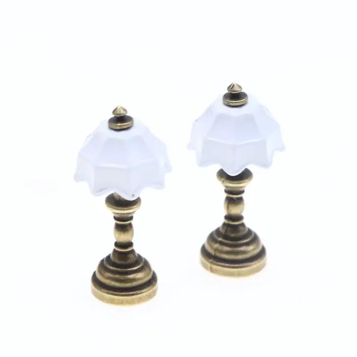 Maison de poupée Miniature or lampe de bureau Simulation éclairage meubles modèle enfant cadeau chambre salon bureau décoration accessoires