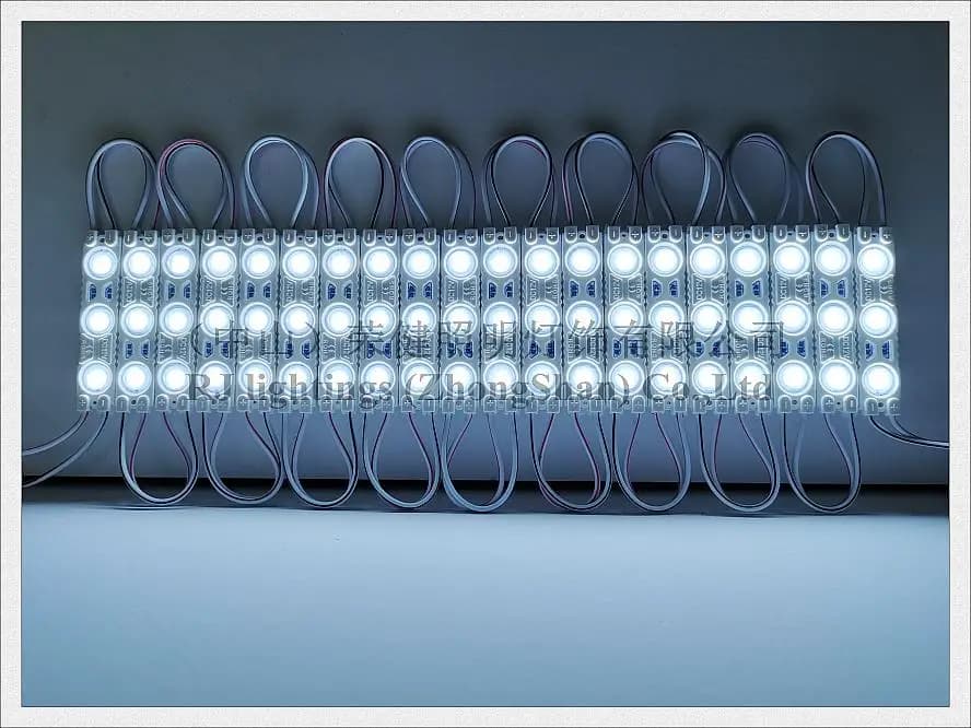 Module LED d'injection DC12V 1.2W 3 led 150lm 60mm * 13mm, module de lumière super LED PCB en alumin