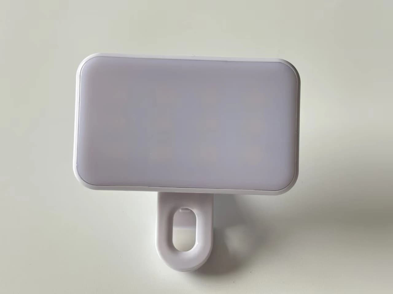 Lumière de remplissage pour selfie – Mini LED à clipser, rechargeable, 3 modes de couleur et luminos