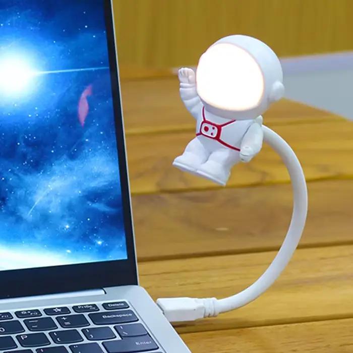 Astronaute USB veilleuse commande vocale Mini LED prise USB Protection des yeux LED capteur de son c