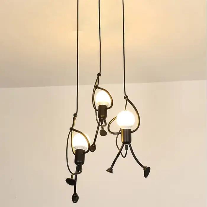 Vintage fer petit homme Arts modernes lustre LED plafonnier maison salon enfants chambre décor noir