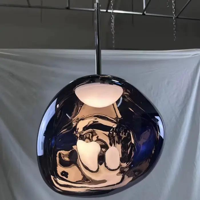 Lampe LED suspendue en forme de roche de lave nordique faite à la main