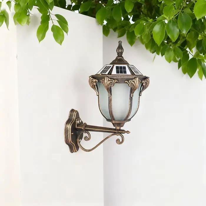 Applique murale solaire d'extérieur de Style européen, imperméable, décor Vintage, adapté aux villas, jardins, éclairage dans les zones résidentielles
