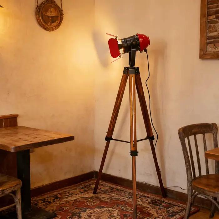 Lampadaire LED industriel en bois