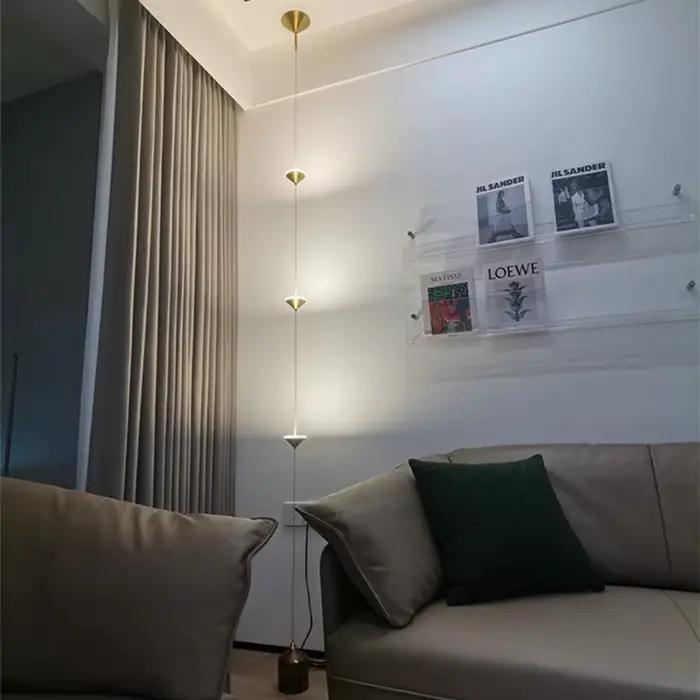 Lampadaire nordique moderne art déco pour salon et chambre à coucher SORELUNA LED élégant à offrir pour diverses occasions