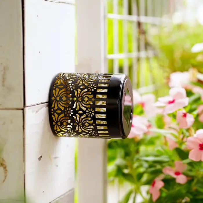 Lot de 1/2 lampes murales solaires en forme de pivoine, design de pivoine creuse, lumière de décoration de jardin extérieur, lumière en fer pour cour, cadeau de fête