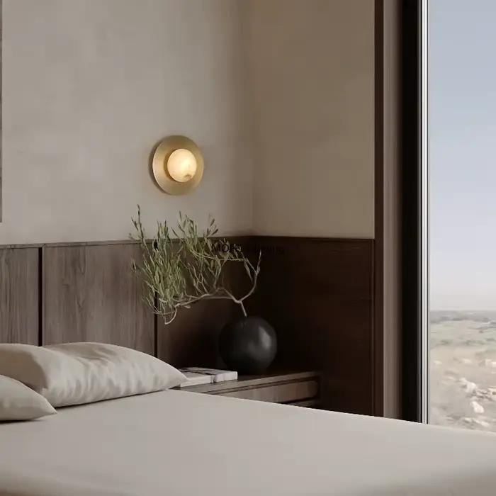 Applique murale américaine en laiton avec marbre espagnol naturel, luminaire rond pour salon, chambre à coucher, chevet, couloir, décoration intérieure