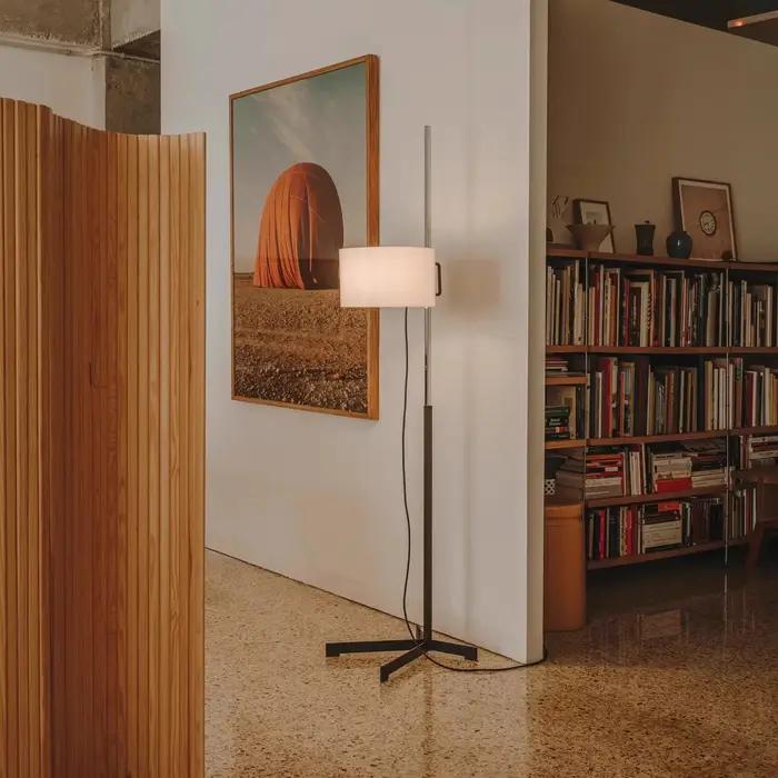 Lampadaire de designer espagnol avec ampoule