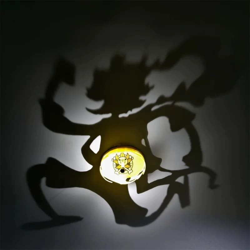 Lampe projecteur d'ambiance créative Anime Luffy Son Goku Zoro Shadow Light, cadeau surprise pour am